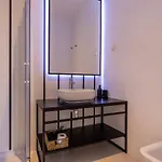 Liberdade Concept 2bdr By Lovelystay شقة