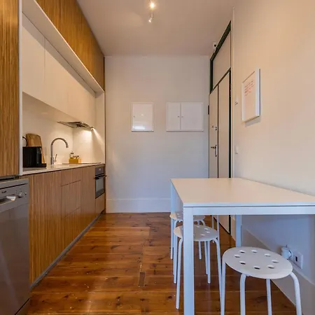 Liberdade Concept 2bdr By Lovelystay *